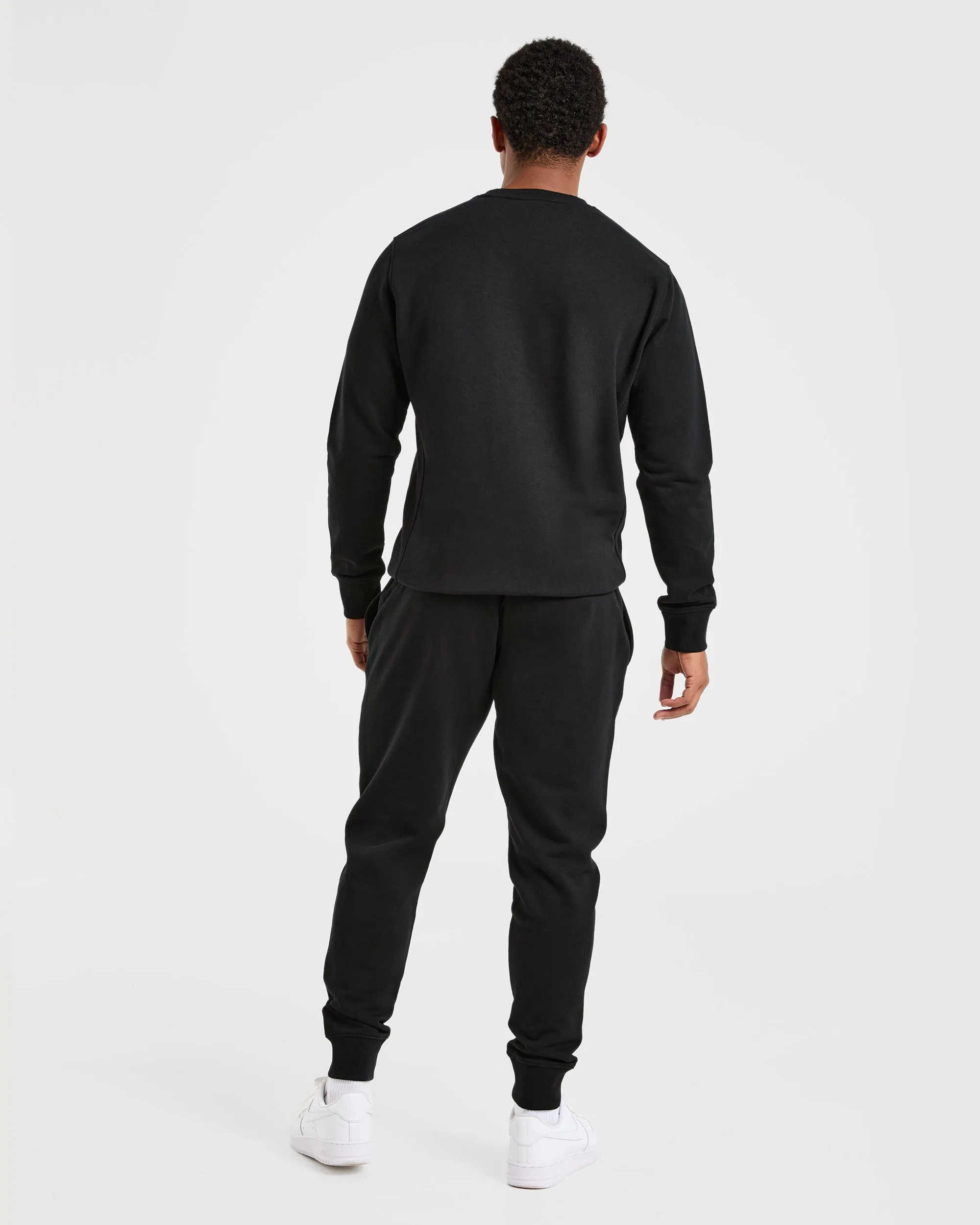 Essential Lightweight Sweater - Black