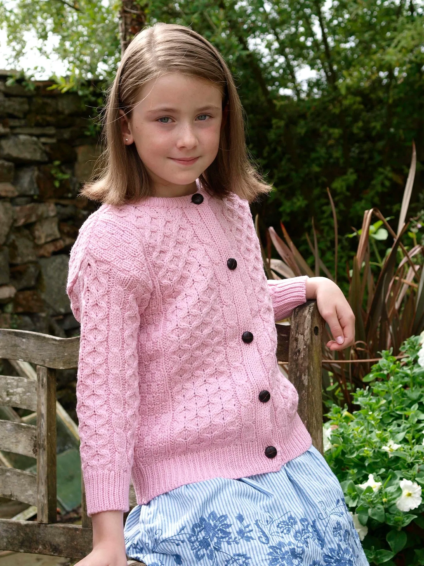 KIDS TRADITIONAL ARAN MERINO WOOL CARDIGAN-Pink