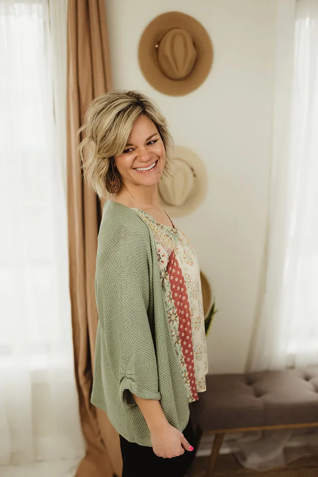 Light Sweater Cardi