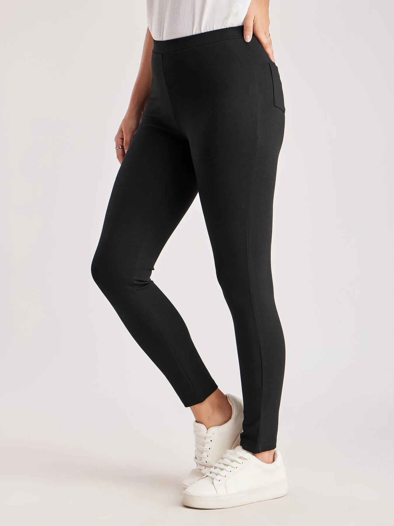 LivIn Leggings - Black