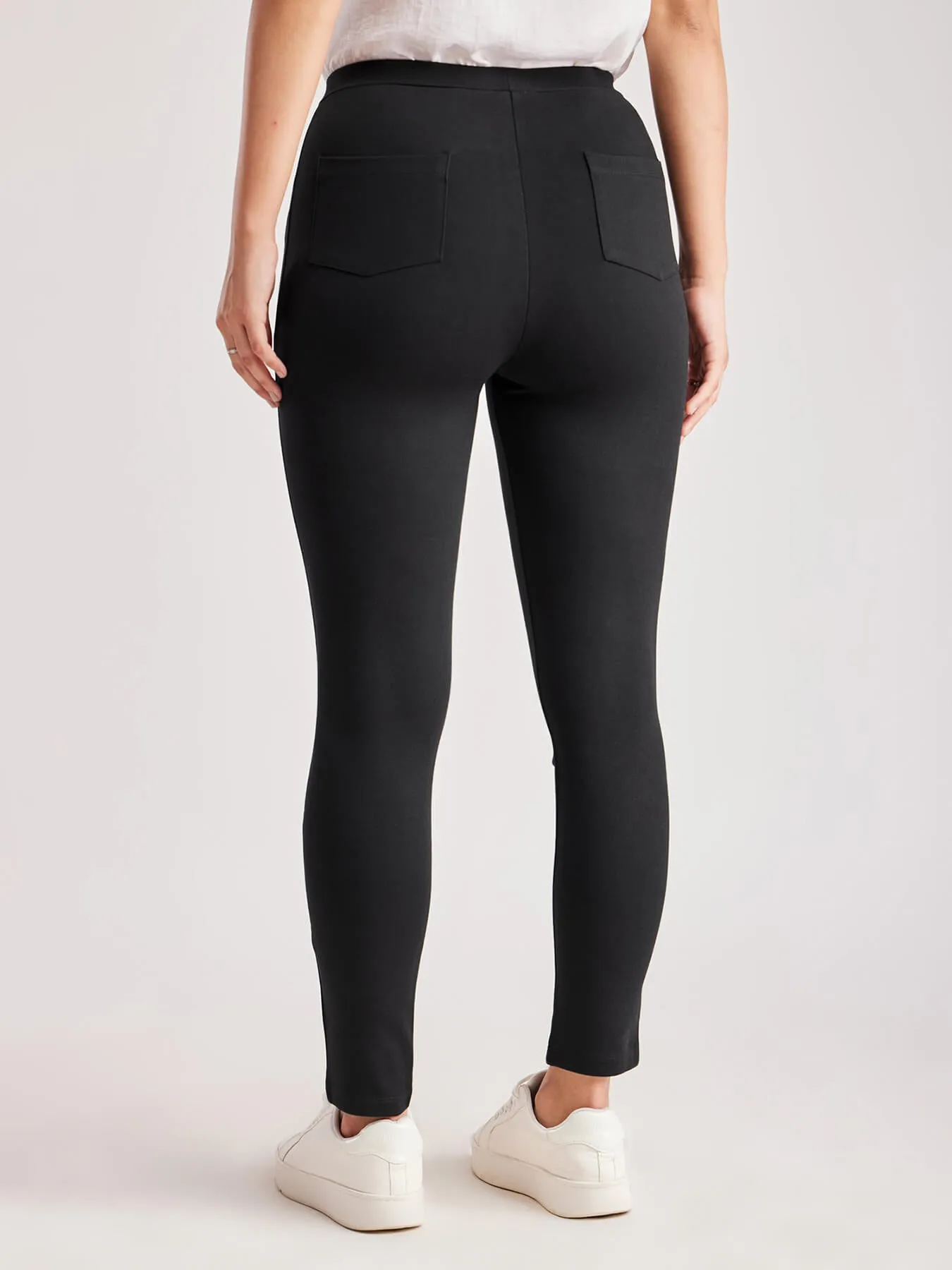 LivIn Leggings - Black