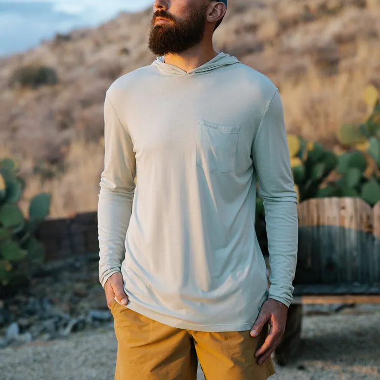 Sendero Provisions Yucatan Bamboo Hoodie Tech Shirt in Flats Green